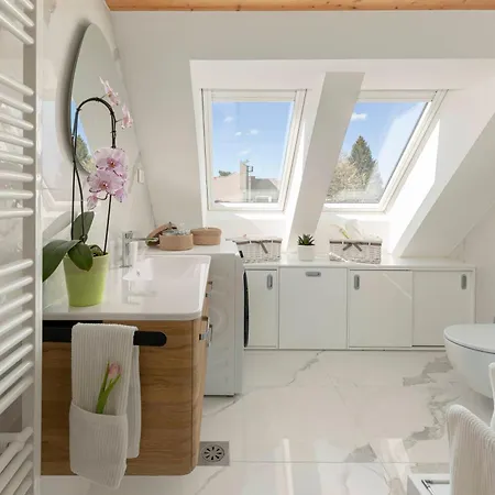 Apartma Pri Jakobu Postojna