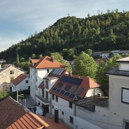 Apartma Pri Jakobu *